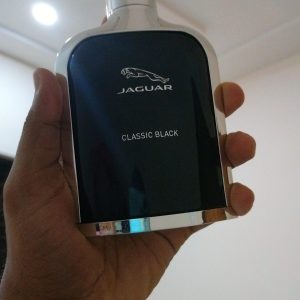 Jaguar Classic Black