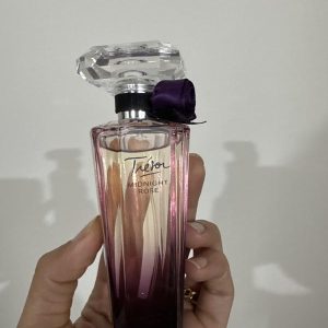 Trésor Midnight Rose